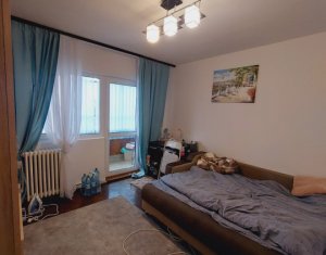 Apartment 3 rooms for sale in Cluj-napoca, zone Intre Lacuri