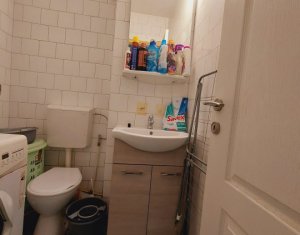 Apartment 3 rooms for sale in Cluj-napoca, zone Intre Lacuri