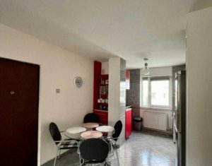 Appartement 4 chambres à vendre dans Cluj-napoca, zone Manastur