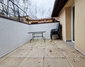 Apartament 3 camere decomandate la vila - zona str. Clinicilor