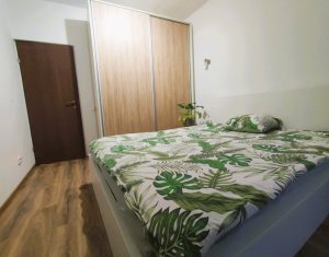 Apartament 2 camere, parcare, zona Roata Făget