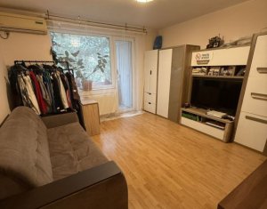 Apartament 3 camere, etaj 3, decomadat, Gheorgheni