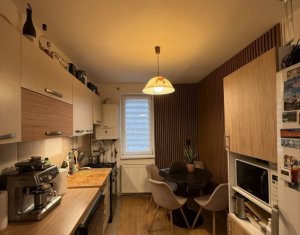 Apartament 3 camere, etaj 3, decomadat, Gheorgheni