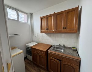 Garsoniera de vanzare, confort 1, Detunata, etaj 3/10