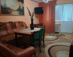 De vanzare apartament cu 3 camere zona BIG