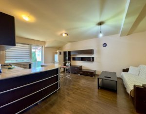 Apartament cu 3 camere, Floresti, strada Tineretului