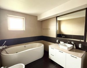 Apartament exclusivist, 121 mp total, zona strazii Dorobantilor