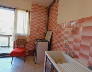 Apartament cu 2 camere decomandat | 2 balcoane | Etaj 3/4 | Marasti