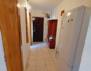 Apartament cu 2 camere decomandat | 2 balcoane | Etaj 3/4 | Marasti