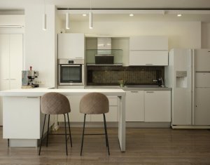 Apartament 3 camere, 79 mp, Zorilor, zona Recuperare