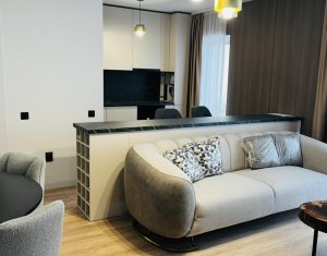 Apartament 3 camere, central Floresti