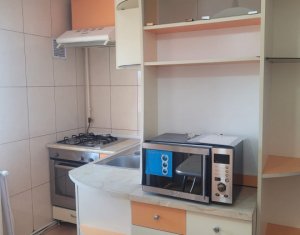 Appartement 3 chambres à vendre dans Baciu