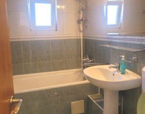 Appartement 3 chambres à vendre dans Baciu