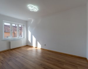 Ultracentral!  De vanzare apartament cu 2 camere 53mp RENOVAT! Piata M Viteazul
