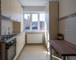 Ultracentral!  De vanzare apartament cu 2 camere 53mp RENOVAT! Piata M Viteazul
