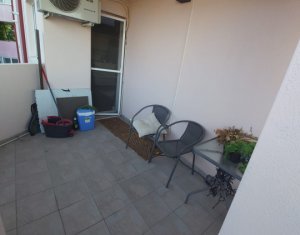 Vand apartament 2 camere, balcon, parcare, Andrei Muresanu