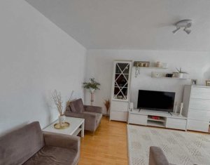 Apartament lux de 4 camere, zona The Office