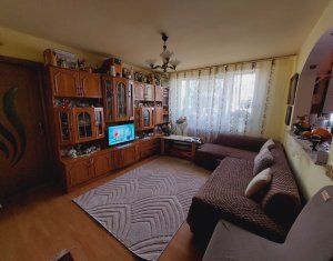 Sale apartment 3 rooms in Cluj-napoca, zone Gheorgheni