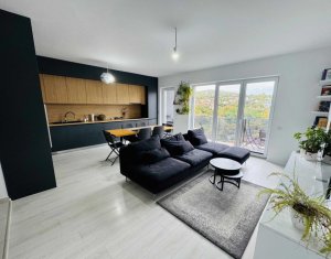 Apartament 4 camere (Penthouse) + terasa + parcare