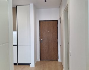 Apartament 2 camere, central Floresti