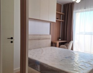 Apartament 2 camere, central Floresti