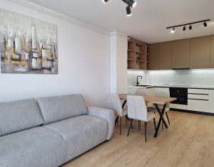 Apartament 2 camere, central Floresti