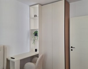 Apartament 3 camere, central Floresti