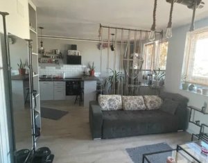 De vanzare apartament de 2 camere mobilat si utilat