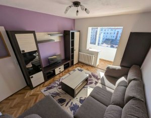 Apartament 2 camere decomandate, Dambul Rotund