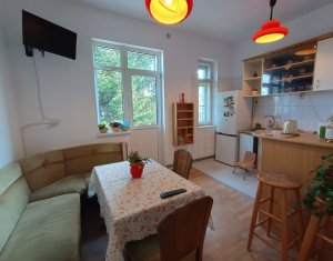 Vanzare apartament cu 3 camere zona GRADINA BOTANICA