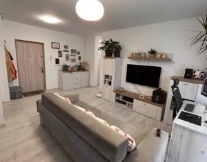 Apartament 3 camere, 2 bai, etaj retras, terasa, parcare, Marasti