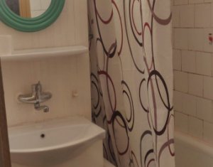 Apartament 2 camere, decomandat, etaj intermediar, cartier Manastur