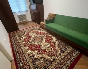De vanzare apartament cu 4 camere 2 bai balcon Zona Bucium