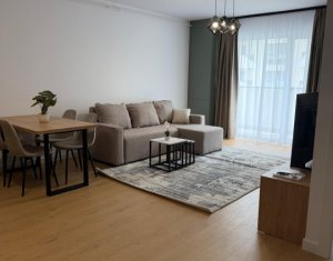 Apartament 2 camere, central Floresti