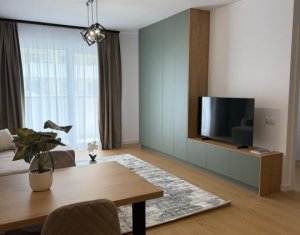 Apartament 2 camere, central Floresti