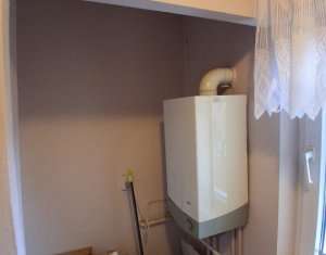 Apartament 4 camere, 2 balcoane, garaj