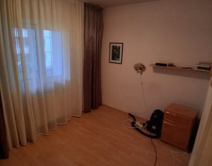 Apartament 4 camere, 2 balcoane, garaj