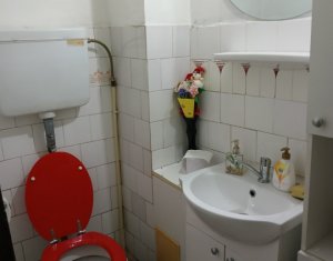 Apartament 3 camere de vanzare in Grigorescu, etaj 3/4