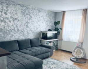 Apartament 3 camere , etaj intermediar, bloc nou, zona Eroilor Floresti