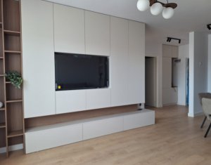 Apartament 2 camere, central Floresti