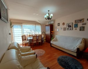 Investitie! Vanzare apartament cu 2 camere si parcare cartier Zorilor