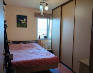 Investitie! Vanzare apartament cu 2 camere si parcare cartier Zorilor