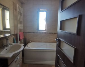 Lakás 3 szobák eladó on Floresti