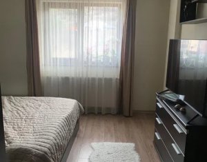 Lakás 3 szobák eladó on Floresti