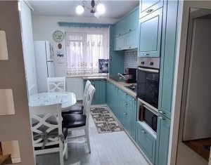 Apartament cu 3 camere, 75 mp, GARAJ sub bloc, Manastur, zona piata Flora