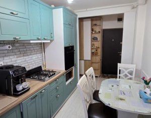 Apartament cu 3 camere, 75 mp, GARAJ sub bloc, Manastur, zona piata Flora