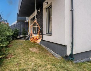 Apartament 3 camere, parcare si gradina, in Baciu, zona Regal