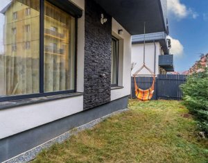Apartament 3 camere, parcare si gradina, in Baciu, zona Regal