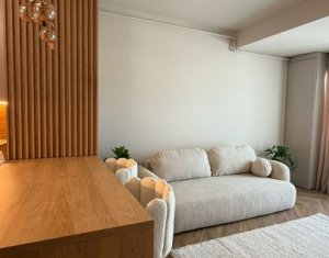 Apartament 2 camere, central Floresti