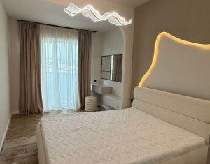 Apartament 2 camere, central Floresti